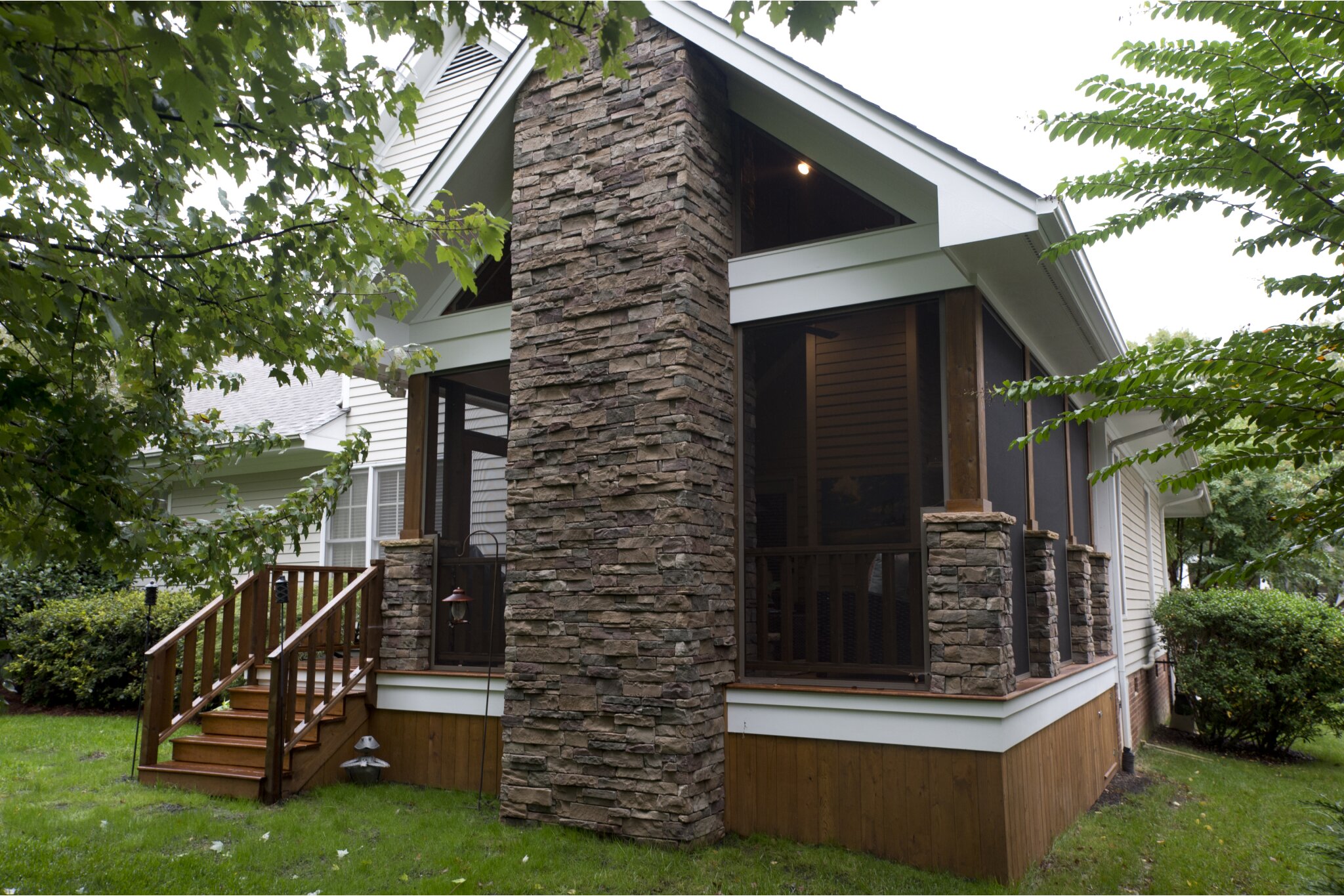 Beverly Crest Porch